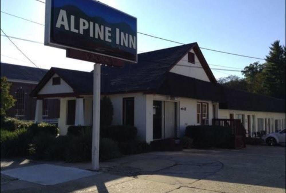 Alpine Inn ホット・スプリングス エクステリア 写真